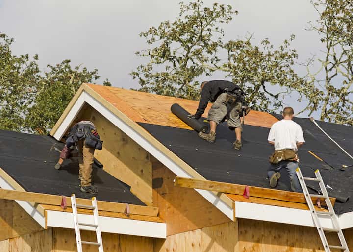 Professional roofers in Nampa